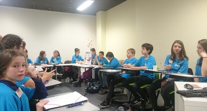 Hackathon d’Evry : formation « Jeunes Reporters » pour 17 jeunes de l’Essonne