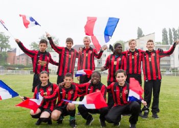 Le Cosmo Taverny, ambassadeur du Football pour l’Amitié