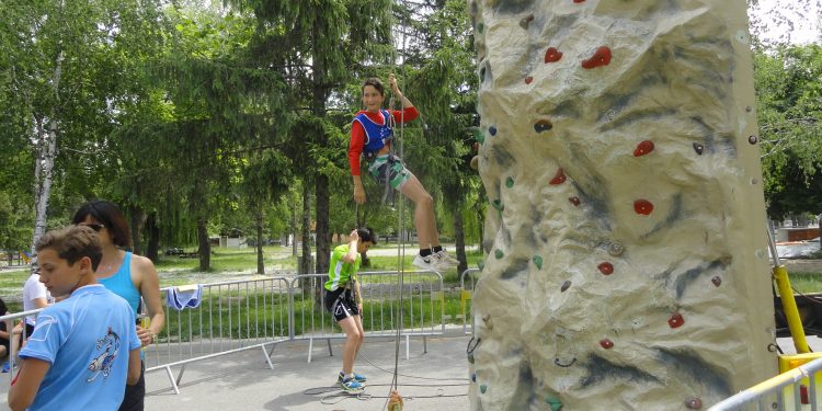 UNSS 05 : Escalade et paddle au programme