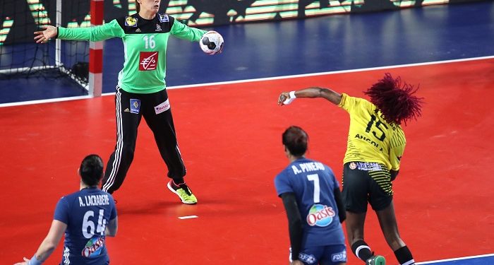 Mondial (F) : Olivier Krumbholz a dévoilé sa liste