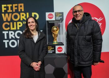 Le Trophée de la Coupe du Monde de la FIFA à Reims