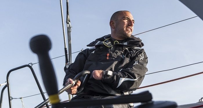 Le Groupe APICIL partenaire du skipper handisport Damien Seguin