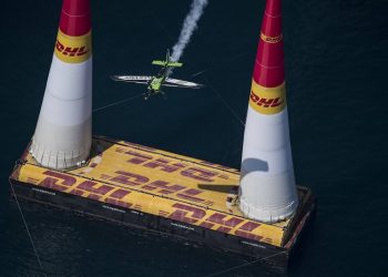 Red Bull Air Race 2018 : Une première magistrale à Cannes