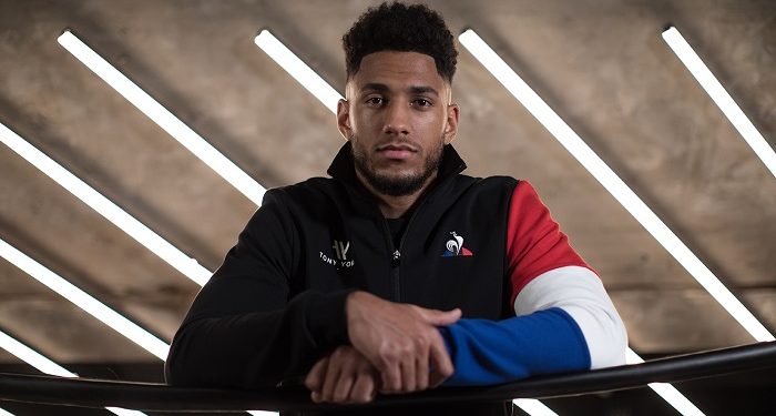 Le coq sportif nouvel équipementier de Tony Yoka