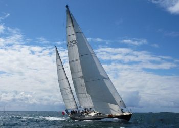 Elemen’Terre : Soutenez le tour du monde engagé de Marie Tabarly