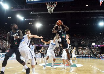 Qualifications Coupe du monde 2019 : Les Bleus réagissent