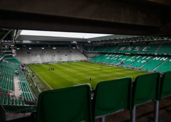 Football : des guides pour les supporters déficients visuels