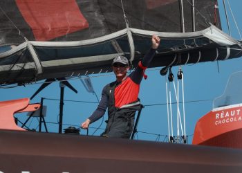 Armel Tripon vainqueur de la Route du Rhum en Multi50