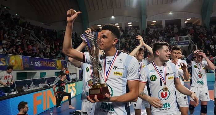 Tours remporte la Coupe de France de volley