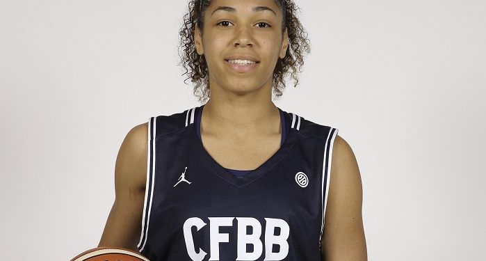 Janelle Salaun, du pôle France basketball aux Flammes Carolo