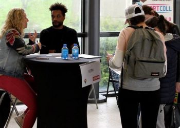 Laurine Fradkin : « Constituer un réseau »