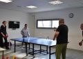 Le tennis de table marque des points contre la lombalgie