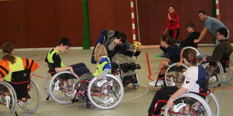 UNSS Dijon : les jeunes font leurs Jeux paralympiques
