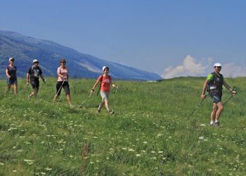 Sports de plein air : marche nordique dans le Tarn