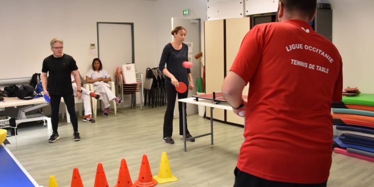 Le tennis de table, une parade contre les maux de dos