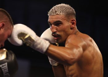 Bilel Jkitou au sommet à Nanterre