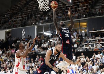 La France bat le Monténégro en préparation à la Coupe du monde