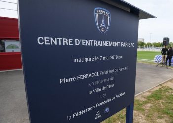 Le Paris FC prend son envol à Orly