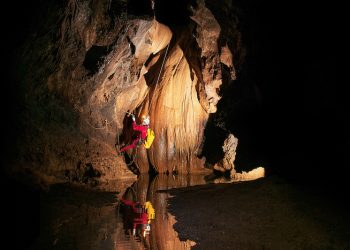 La spéléologie, du sport et de la science