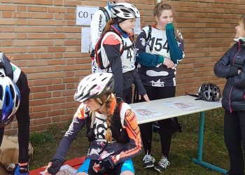 Mettre les filles sur la voie du sport scolaire à Amiens