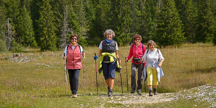Le Jura, un bol d’oxygène pour la marche nordique