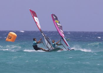 L’équipe de France de funboard bien placée au PWA World Tour