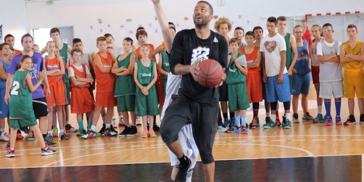 Tony Parker, une jeunesse normande