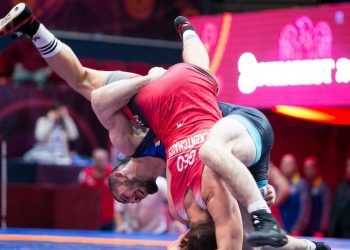 Le lutteur Zelimkhan Khadjiev remporte le bronze mondial