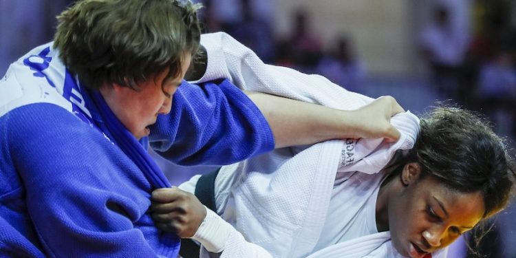 Quatre médailles françaises au Grand Slam Abou Dabi de judo