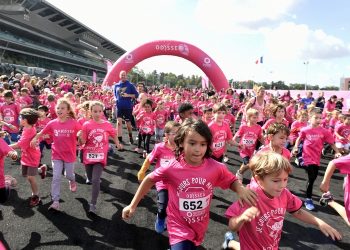 Paris court pour Octobre Rose