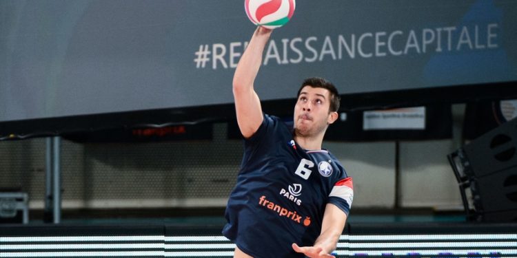 Le Coq Sportif nouvel équipementier du Paris Volley