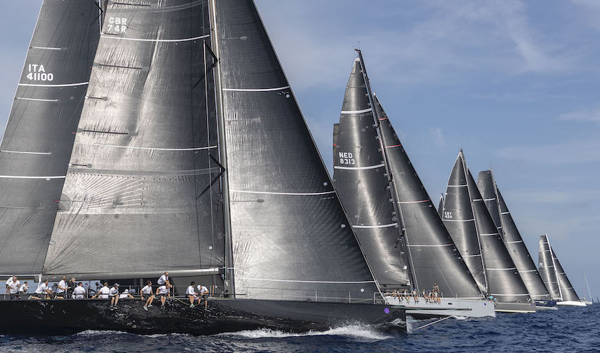 LES VOILES DE SAINT TROPEZ (French Edition)