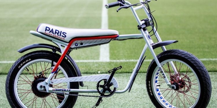 Des vélos électriques aux couleurs du PSG