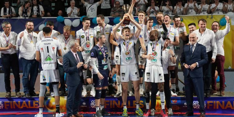 Volley : les affiches des demi-finales des Coupes de France