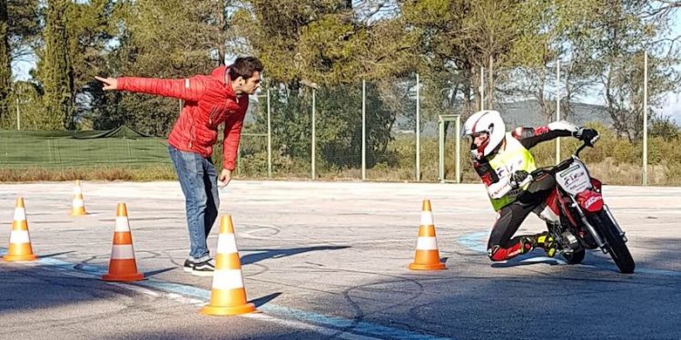 Moto : La FT Racing Academy en stage dans le Var