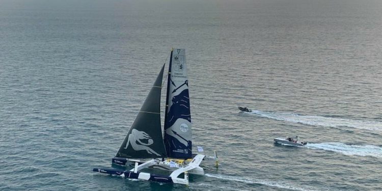 Voile : Le Maxi Edmond de Rohschild remporte Brest Atlantiques