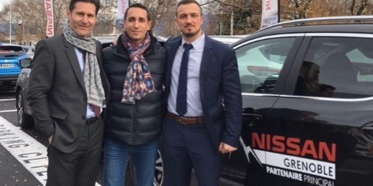 Nissan Groupe Maurin et le FC Grenoble Rugby main dans la main