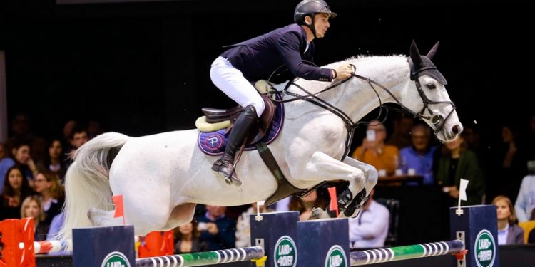 Steve Guerdat triomphe au Jumping international de Bordeaux 2020