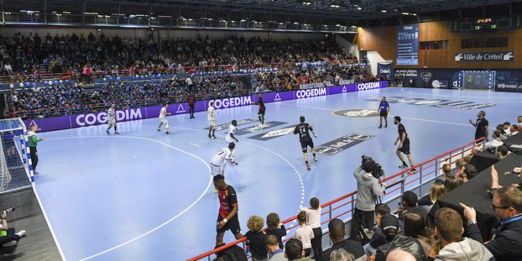 La Ligue national de handball rend hommage à Thierry Dentz