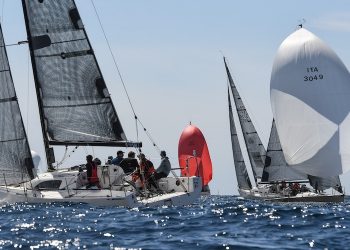 Voile : reports en cascade dans la rade de Marseille