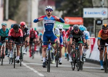 Paris-Nice 2020 : le résumé de la 5e étape en video