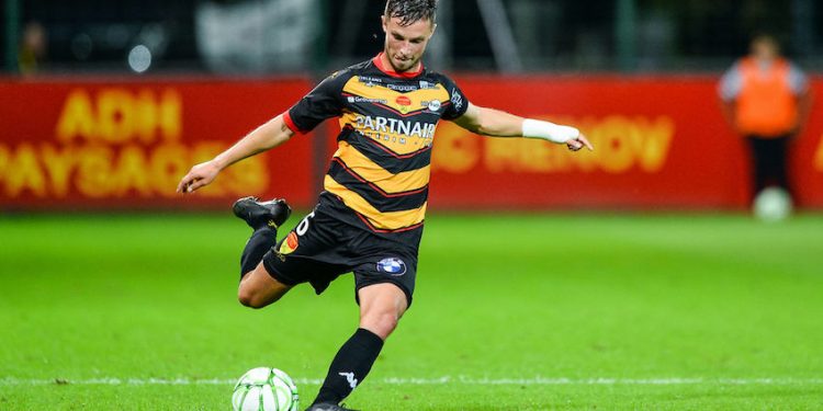 François Bonneau : « Permettre au sport local de survivre »