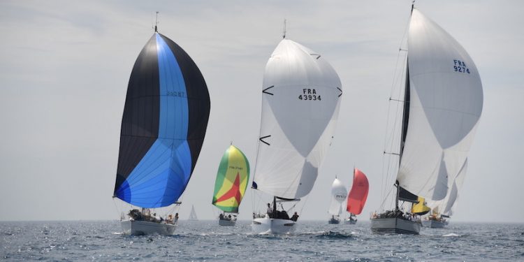 Voile : deux courses phare du CNTL Marseille reportées en 2021