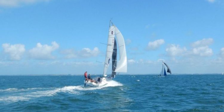 Retour des marins à la Société Nautique de Trinité-sur-Mer
