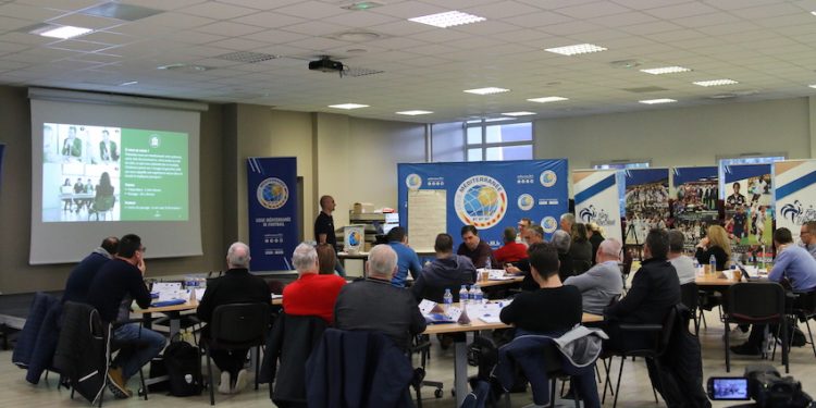 Des formations dans le football menées à leur terme en Région Sud