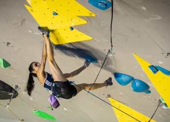 Escalade : Fanny Gibert rafle le bronze à Briançon