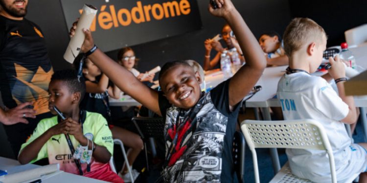 Des vacances apprenantes au cœur de l’Orange-Vélodrome
