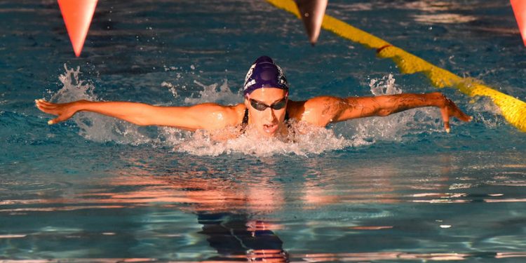 Fantine Lesaffre arrive au Cercle des nageurs d’Antibes