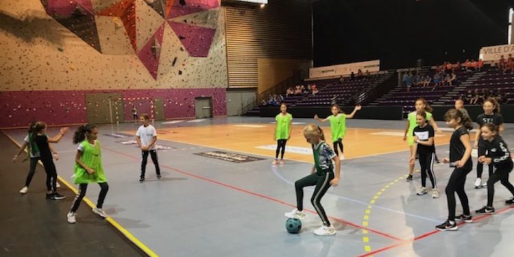 Les 6e découvrent les associations sportives en Corse