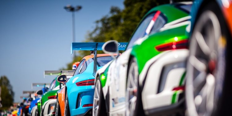 La Porsche Carrera Cup France 2020 fait ses débuts à Magny-Cours